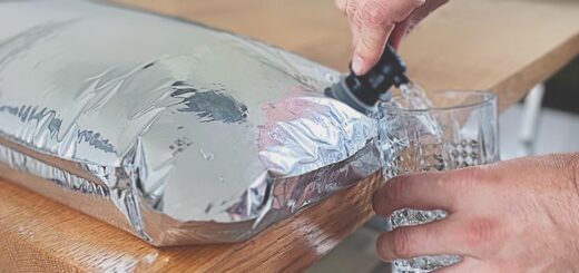 Wasserbeutel sind eine sehr platzsparende Alternative für deinen Wasservorrat. Lies mehr.